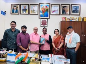 Vijay Trivedi Delivers Lecture on Politics and Culture at Zakir Husain Delhi College